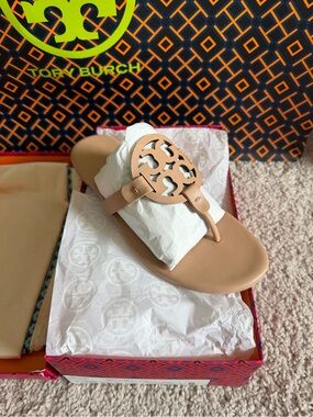 Tory Burch Miller Soft Leather Sandals Light Sand Size 8.5 Cream Pink